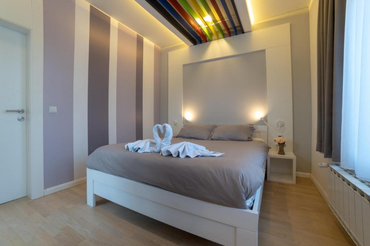 Apartments Slana Oaza トゥズラ エクステリア 写真
